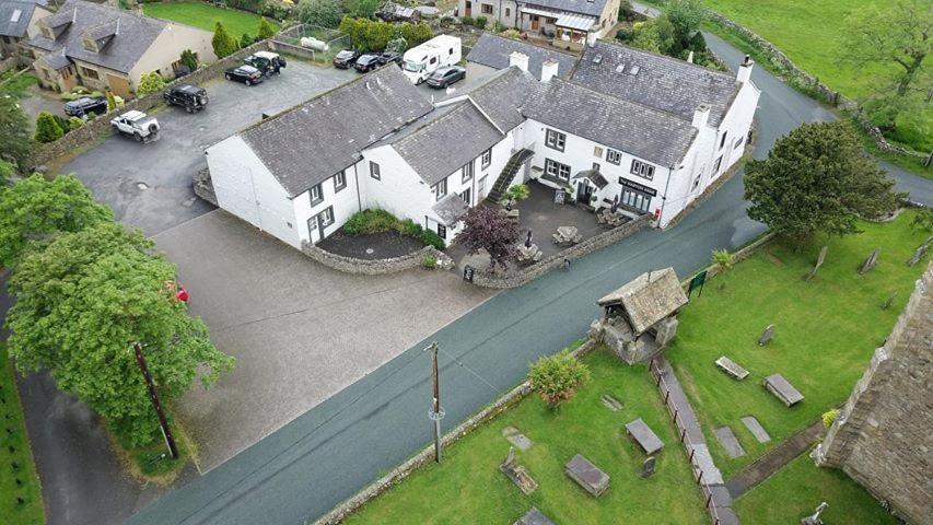 Hotel The Marton Arms à Ingleton  Extérieur photo